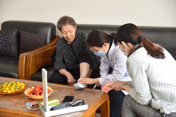 上门义诊及健康宣教活动1.jpg